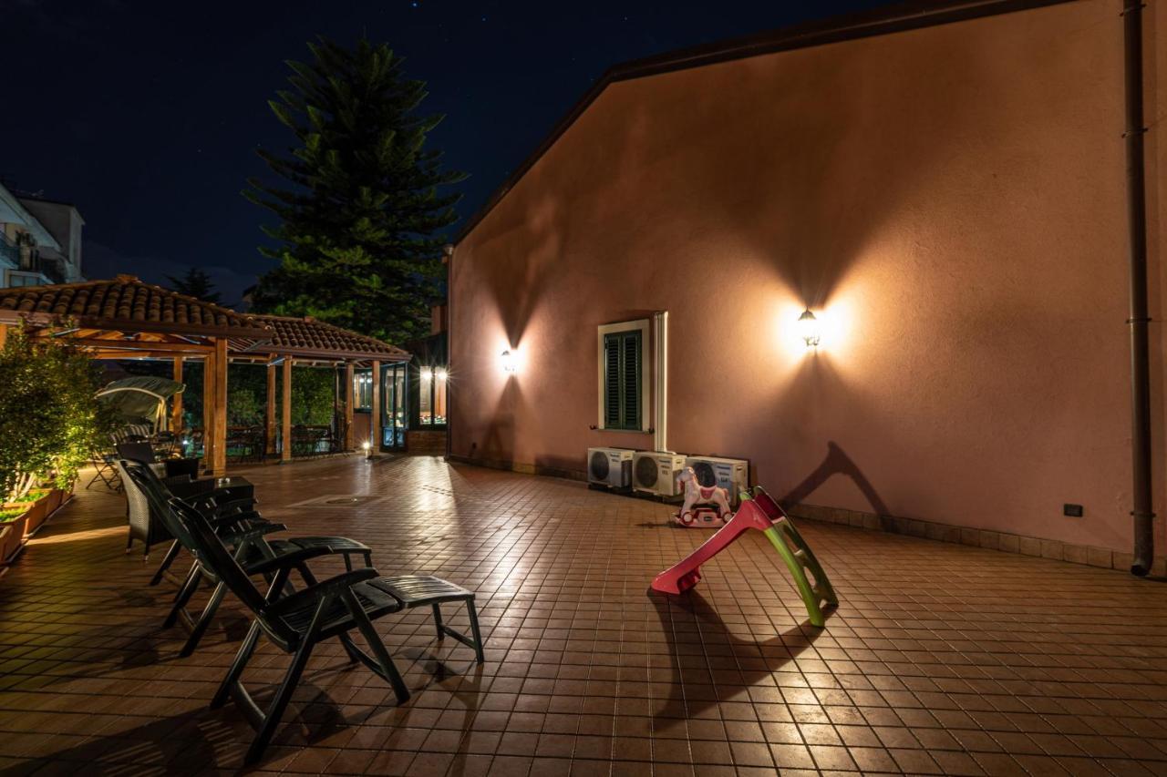 Alhambra - Guest House Di Charme Giarre Dış mekan fotoğraf
